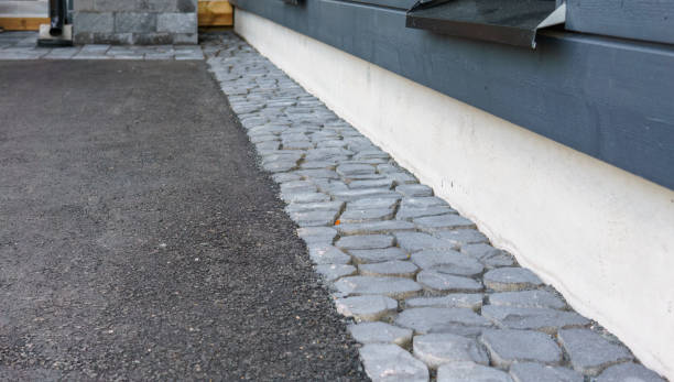 Best Interlocking Driveway Pavers  in Greendale, IN